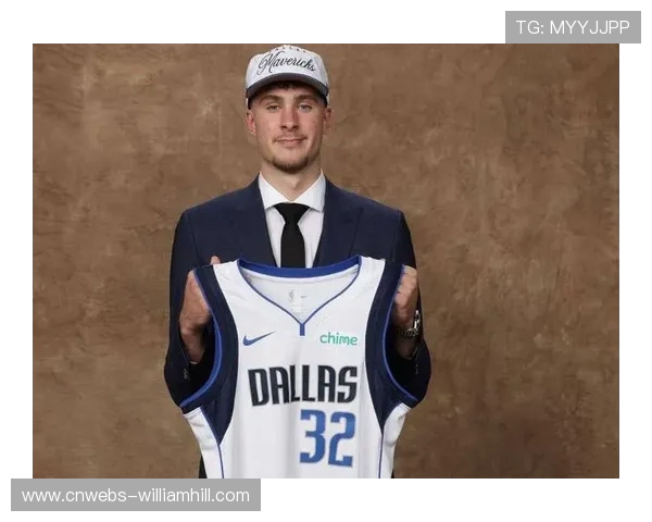 马刺新科状元库珀弗拉格与榜眼迪伦哈珀生涯首战正面交锋引发关注 马刺新科状元库珀弗拉格与榜眼迪伦哈珀生涯首战正面交锋引发关注